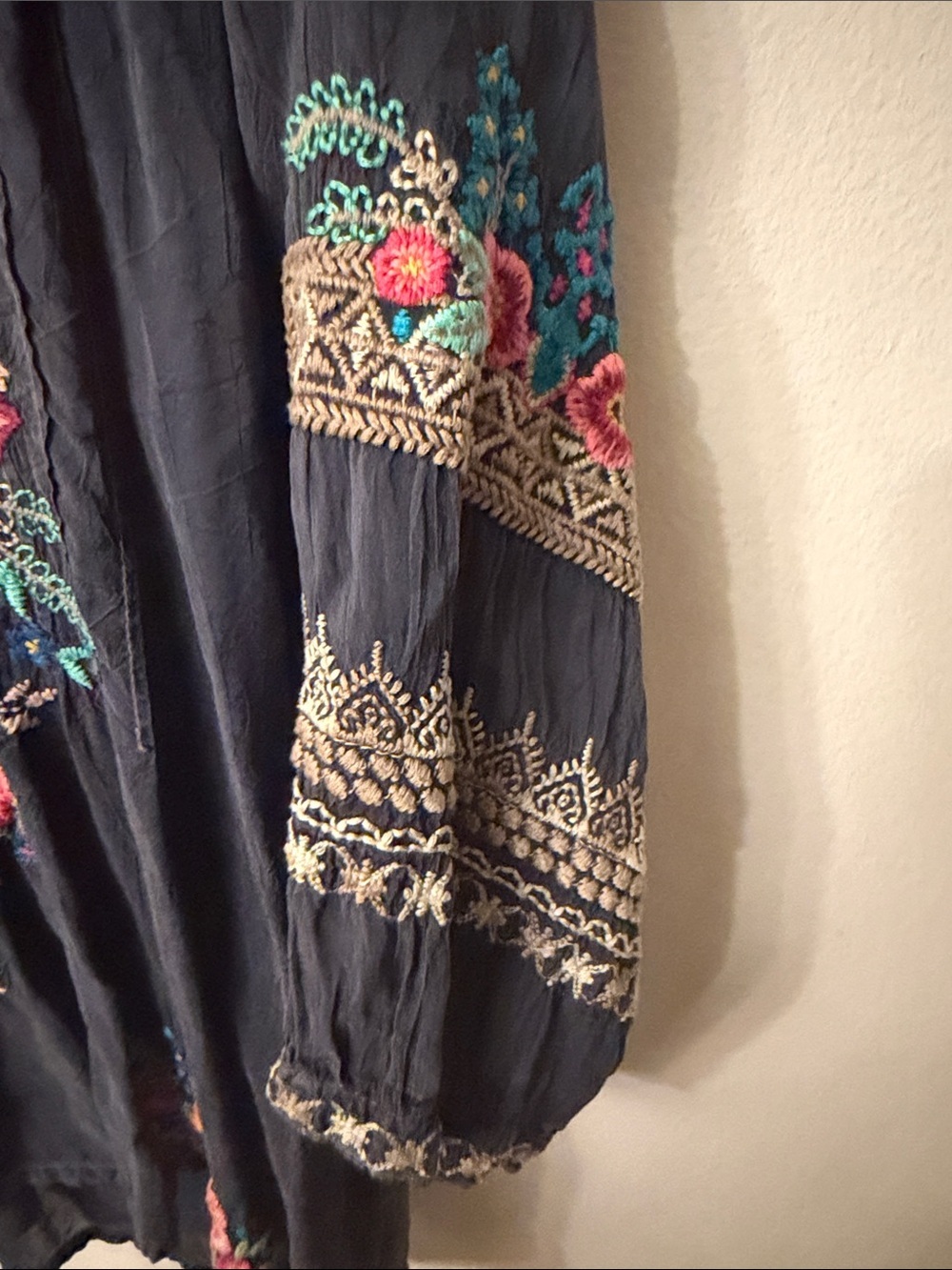 Johnny Was Navy Embroidered Boho Tunic with Multicolor Floral Detail - Picture 4 of 10